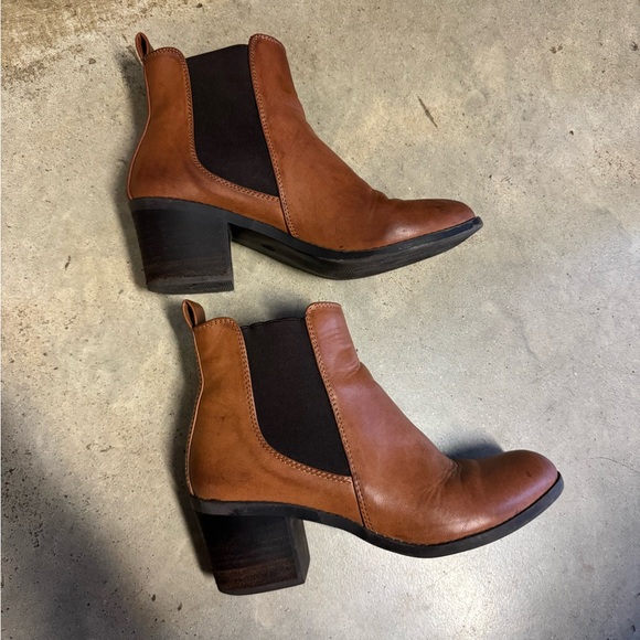 Harlow tan Brown Leather Ankle Boots 7.5 - Picture 4 of 8